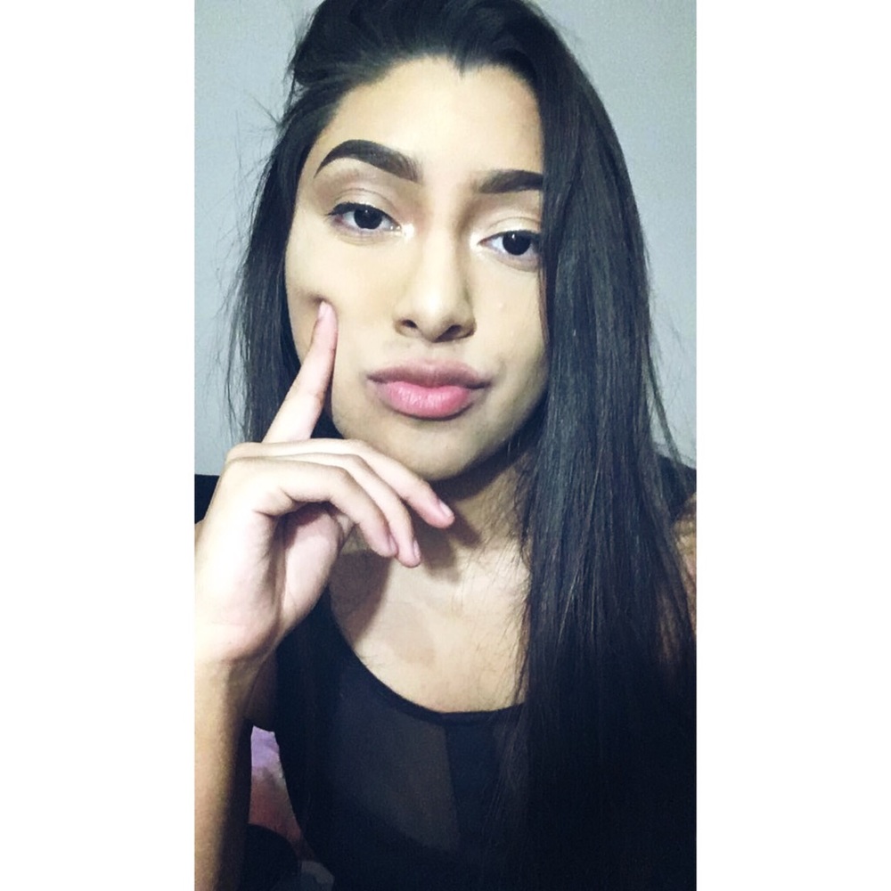 Meet your Posher, Rocio